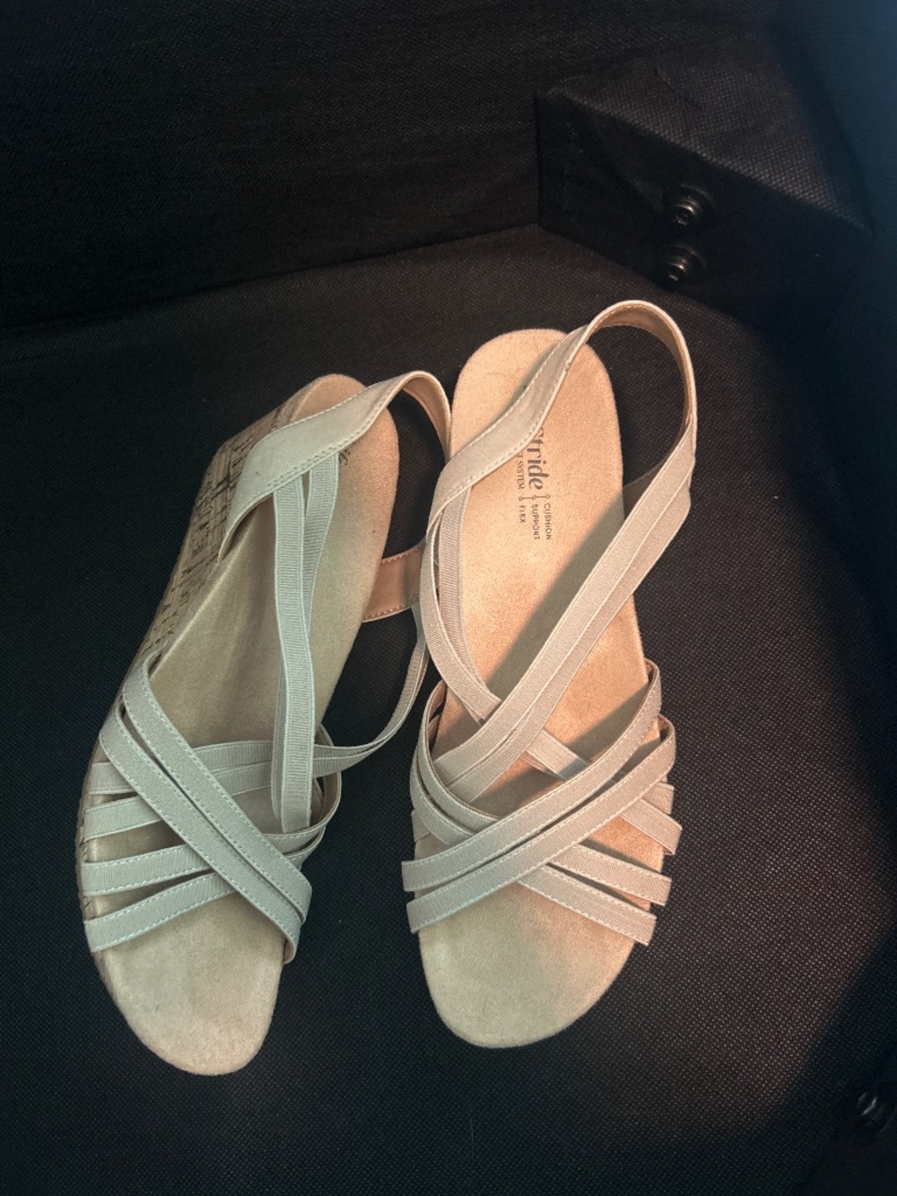 Lifestride soft system sandals